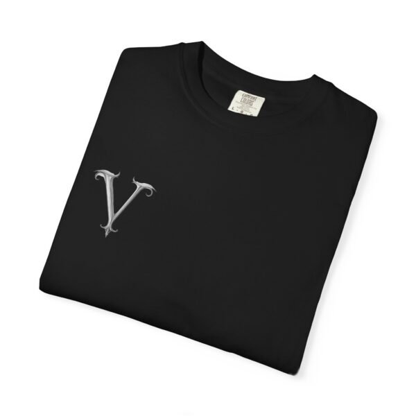 vertigo club graphic tee — 'v' chest logo & back text